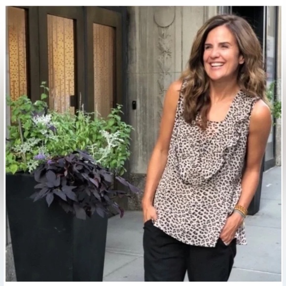 Cabi Flutter Blouse Style 3612, TWO tops in one, size Small - Picture 2 of 9